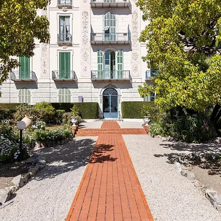 Palais De - Elegant With Sea View