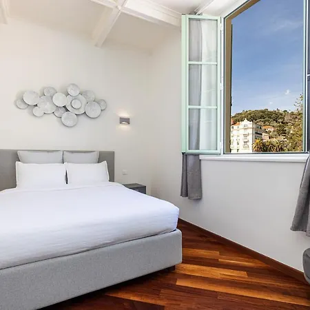 Palais De - Elegant With Sea View Appartement