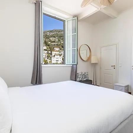Daire Palais De - Elegant With Sea View Menton