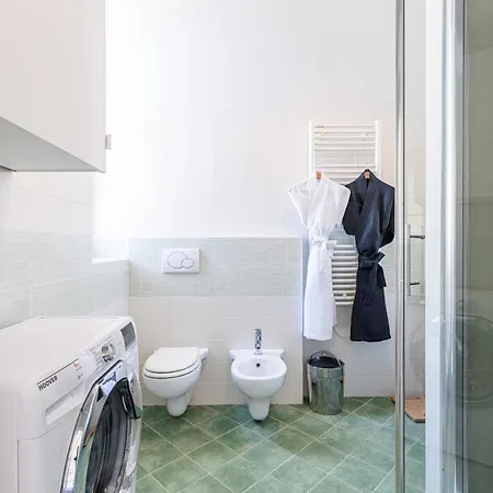 Palais De - Elegant With Sea View *