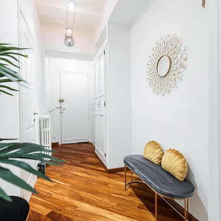 Palais De - Elegant With Sea View