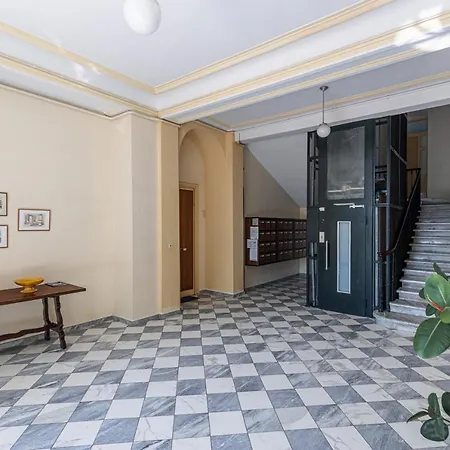 Palais De - Elegant With Sea View Apartmán *
