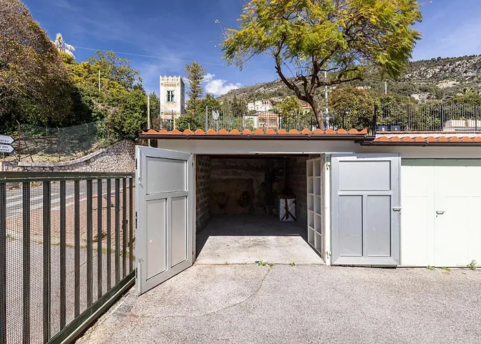 Palais De - Elegant With Sea View Apartment Menton